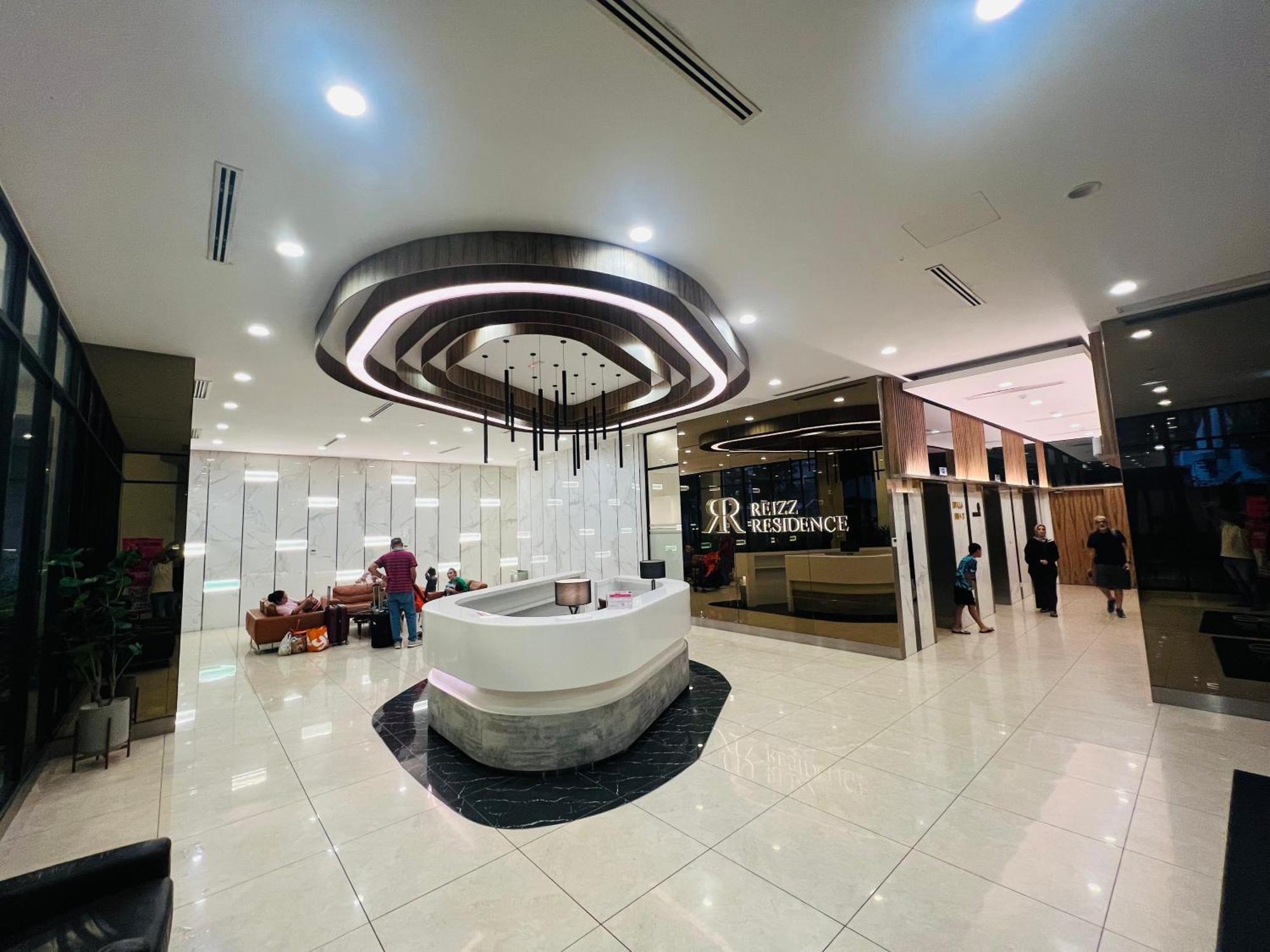 Reizz Residence By Elysium Kuala Lumpur Eksteriør billede